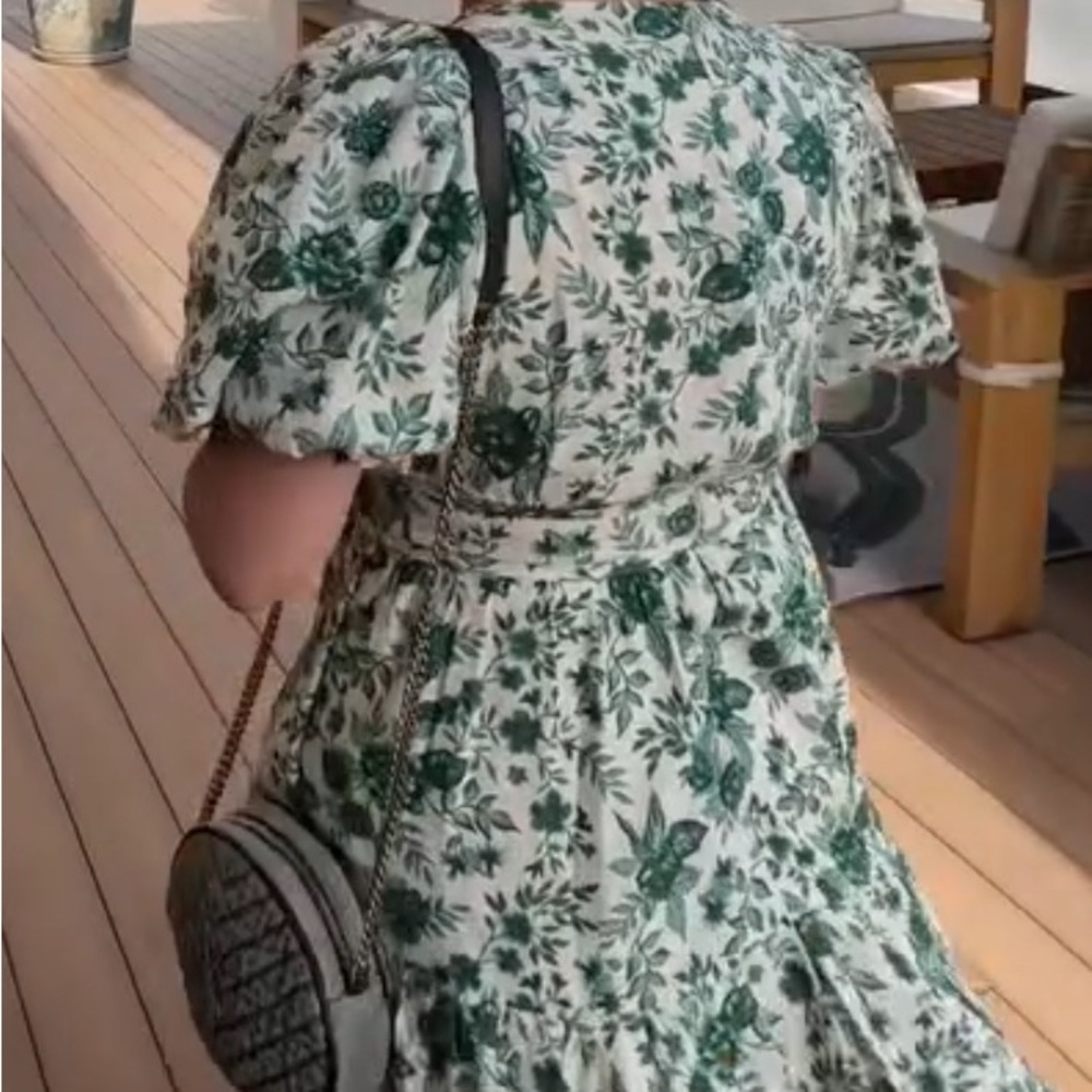 Dress - Picture 4 of 5